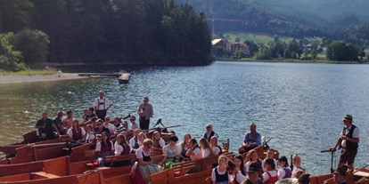 Hochzeit - Umgebung: am See - Steiermark - Für die richtige Anfahrt kümmern wir uns sehr gerne - Strandcafe Restaurant