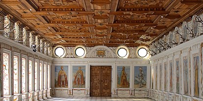 Hochzeit - Art der Location: Schloss - Hall in Tirol - Der Spanische Saal  - Schloss Ambras Innsbruck