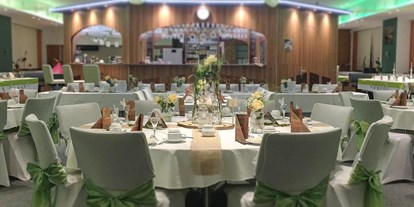 Hochzeit - Hochzeitsessen: Buffet - Neumark (Vogtlandkreis) - Bankett, Hussen, grün, Vintage, Mittel-BAR - Mittel-BAR Schönheide