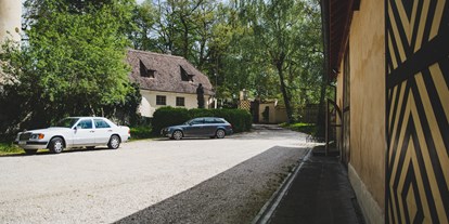 Hochzeit - Art der Location: im Freien - Bad Schussenried - Innenhof - Schloss Grüningen