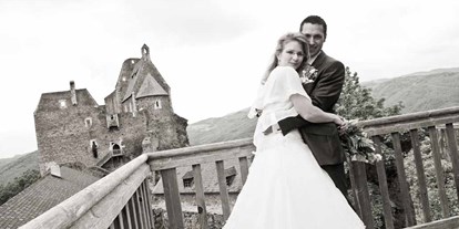 Hochzeit - Umgebung: am Land - Grafenegg - Heiraten auf der Burgruine Aggstein in 3642 Aggsbach Dorf - Burgruine Aggstein
