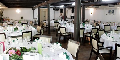 Hochzeit - interne Bewirtung - Raabs an der Thaya - Feier im Saal Buchenstein, für 90 Gäste mit Musik und Tanzfläche - Hotel-Restaurant Liebnitzmühle