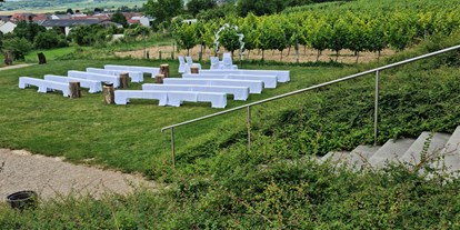 Hochzeit - Umgebung: am Land - Niederösterreich - standesamtliche od freie Trauung/Festwiese - W4 - Wein l Genuss l Kultur