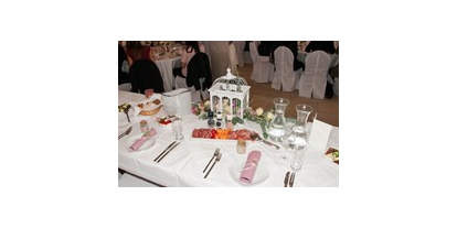 Hochzeit - Art der Location: Restaurant - Donauraum - Antipasti Vorspeisen werden eingestellt - Schloss Events Enns