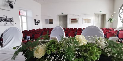 Hochzeit - Art der Location: im Freien - Donauraum - Auerspergsaal, Konzertsaal - Schloss Events Enns