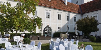Hochzeit - Art der Location: im Freien - Donauraum - Tischlein deck dich - Schloss Events Enns