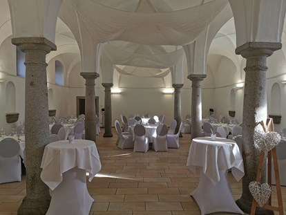Hochzeit - Art der Location: privates Anwesen - Hörsching - Schloss Events Enns