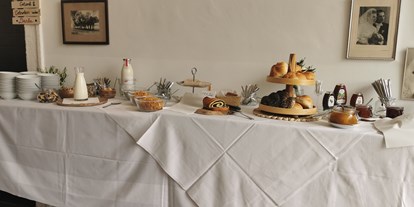 Hochzeit - Art der Location: Restaurant - Donauraum - Frühstücksbrunch nach der Hochzeitsfeier am Sonntag - Schloss Events Enns