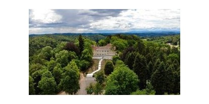 Hochzeit - Hunde erlaubt - Steiermark - Feiern in der Natur auf Schloss Vasoldsberg. - Schloss Vasoldsberg 