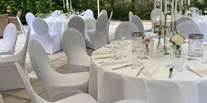 Hochzeit - Trauung im Freien - Region Köln-Bonn - Villa Waldesruh 