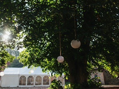 Hochzeit - Art der Location: Bauernhof/Landhaus - Viiel Platz, auch für ein zusätzliches Festzelt - Wasserburg Turow
