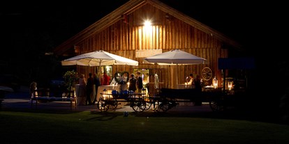 Hochzeit - Sommerhochzeit - Grainau - Die Triendlsäge in Seefeld bei Nacht. - Waldgasthaus Triendlsäge