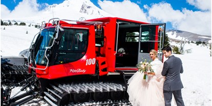 Hochzeit - Hochzeits-Stil: Boho - Kirchberg in Tirol - Pistenbully - MY ALPENWELT Resort****SUPERIOR