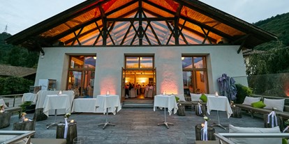 Hochzeit - Parkplatz: kostenlos - Lana (Trentino-Südtirol) - Restaurant Gutshof