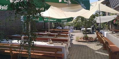 Hochzeit - Parkplatz: Busparkplatz - Rheinberg - Rouenhof