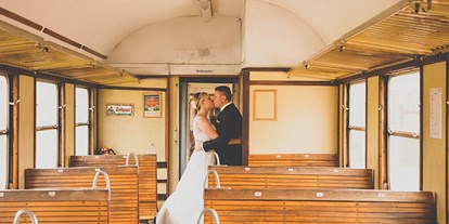 Hochzeit - Geeignet für: Hochzeit - Schwarzwald - Heiraten bei der Sauschwänzlebahn