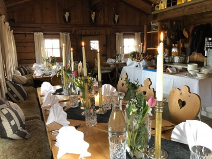Hochzeit - Art der Location: Restaurant - Tirol - Stöttlalm innen - Stöttlalm