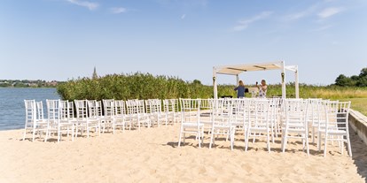 Hochzeit - Trauung im Freien - Strandrestaurant Marienbad