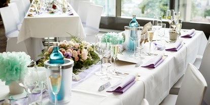 Hochzeit - Art der Location: Restaurant - Sächsische Schweiz - Das Schloßcafe Prina lädt zu einer Hochzeitsfeier mit traumhaftem Ausblick - Heiraten auf Schloss Sonnenstein | Schloßcafé Pirna