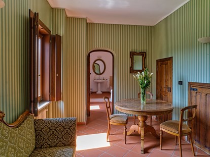Hochzeit - Umgebung: im Park - Piemont - Villa Giarvino - das exquisite Gästehaus im Piemont