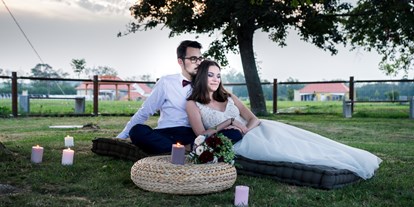 Hochzeit - Umgebung: im Park - Győr-Moson-Sopron - Franciska Major / Pro Village