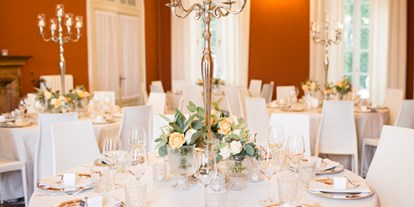 Hochzeit - Umgebung: am See - Serpiano - Die Räume im Erdgeschoss bieten Platz für Buffet-Dinner und Placé-Lunch. - Villa Piceni