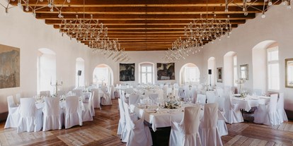 Hochzeit - Art der Location: Schloss - Baden-Württemberg - Der große Festsaal der Burg Stettenfels. - Burg Stettenfels