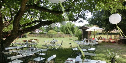 Hochzeit - Art der Location: Bauernhof/Landhaus - Deutschland - Spielplatz im Hintergrund... - Alte Försterei