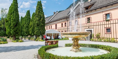 Hochzeit - Art der Location: Schloss - Kärnten - Schlosspark - Schloss Wasserleonburg