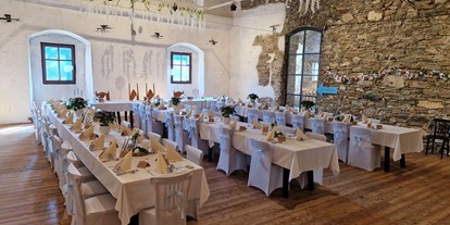 Hochzeit - Frühlingshochzeit - Kärnten - Der Lodronsaal oberhalb des Restaurants gelegen, biete für bis zu 80 Personen platz. - Alte Burg Gmünd