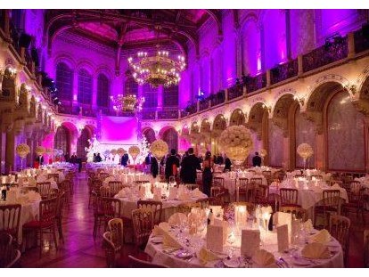 Hochzeit - nächstes Hotel - Wien - romantischer Großer Ferstelsaal - Palais Ferstel