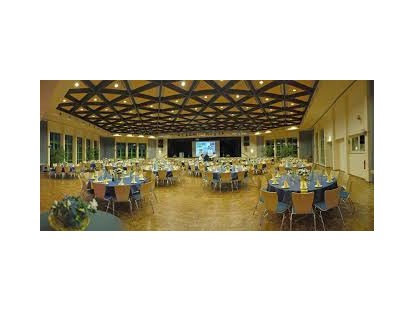 Hochzeit - Geeignet für: Geburtstagsfeier - Hessen Süd - Saal Europa einfache Bestuhlung - Hotel Restaurant Dragonerbau