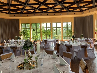 Hochzeit - Hochzeits-Stil: Traditionell - Hessen Süd - Saal Europa - Hotel Restaurant Dragonerbau