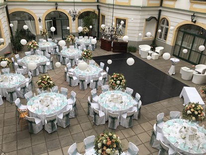 Hochzeit - Art der Location: im Freien - Mödling - Veranstaltungsschloss Margarethen am Moos