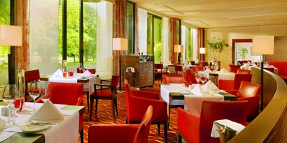 Hochzeit - Umgebung: im Park - Deutschland - Sheraton Essen Hotel 