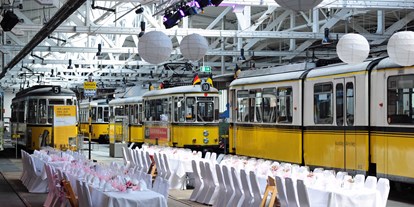Hochzeit - Art der Location: ausgefallene Location - Baden-Württemberg - Straßenbahnmuseum Stuttgart