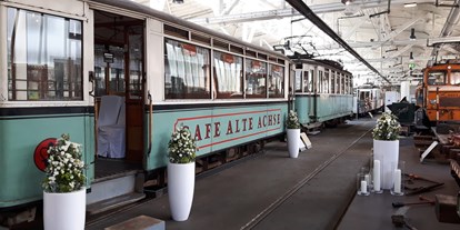 Hochzeit - Art der Location: Eventlocation - Leonberg (Böblingen) - Straßenbahnmuseum Stuttgart