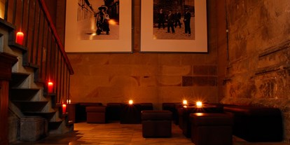 Hochzeit - Art der Location: ausgefallene Location - Köln - Loungebestuhlung - 1460 Veranstaltungsraum