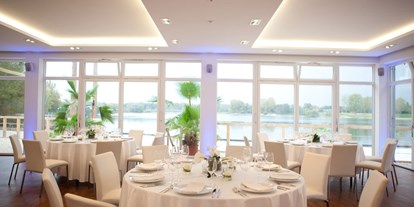 Hochzeit - Art der Location: Eventlocation - Haan - der große Saal "Beachside-Deck" - Seepavillon