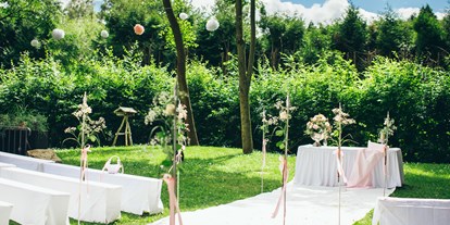 Hochzeit - Hochzeitsessen: mehrgängiges Hochzeitsmenü - Undenheim - Freie Trauung im Garten - Villa im Tal