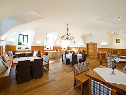 Hochzeit - externes Catering - Saxen - Raum "Birnenstube" - Der Stiftsmeierhof Seitenstetten