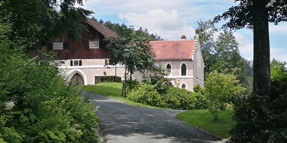 Hochzeit - Art der Location: Burg - Altendorf (Altendorf) - Alte Reitschule - Burg Feistritz