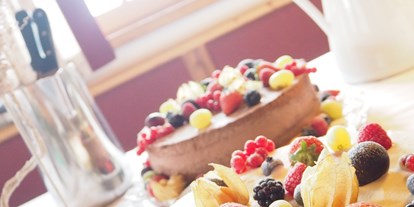 Hochzeit - Candybar: Sweettable - Kitzbühel Kitzbühel - Kuchen von Konditorei Pichlmayer - Die Almen - Saalbach Hinterglemm 