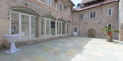Hochzeit - Art der Location: im Freien - Niederösterreich - Der Innenhof - Schloss Schönau
