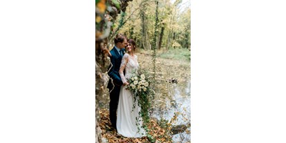 Hochzeit - Umgebung: am Land - Niederösterreich - Traumhafte Hochzeitsfotos im Schlosspark... - Schloss Schönau