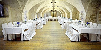 Hochzeit - externes Catering - Wien Donaustadt - Hochzeitsbeispiel - Schloss Neugebäude