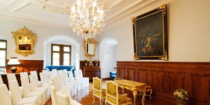 Hochzeit - Art der Location: Schloss - Oststeiermark - Standesamt oder freie Zeremonie im Salon  - Gartenschloss Herberstein