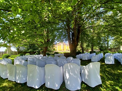 Hochzeit - externes Catering - Haibach (Natternbach) - Rosengarten  - Schloss Mühldorf