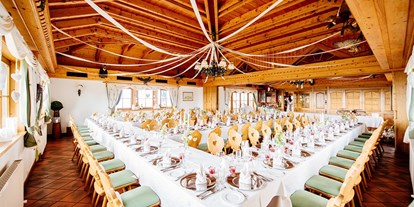 Hochzeit - Preisniveau: günstig - Feistritz im Rosental - Vintage Hochzeitstafel für 100 Personen - Gipfelhaus Magdalensberg