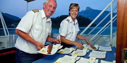 Hochzeit - Umgebung: am See - Faistenau - Fishing Captain's Dinner an Bord des Eventschiff "Herzog Odilo" - Mondsee Schifffahrt Hemetsberger